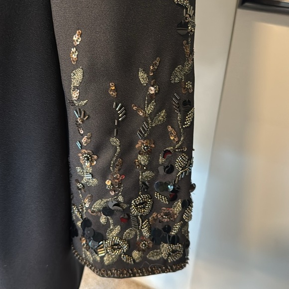 Elegant Black Embellished Women's Jacket - Picture 3 of 11